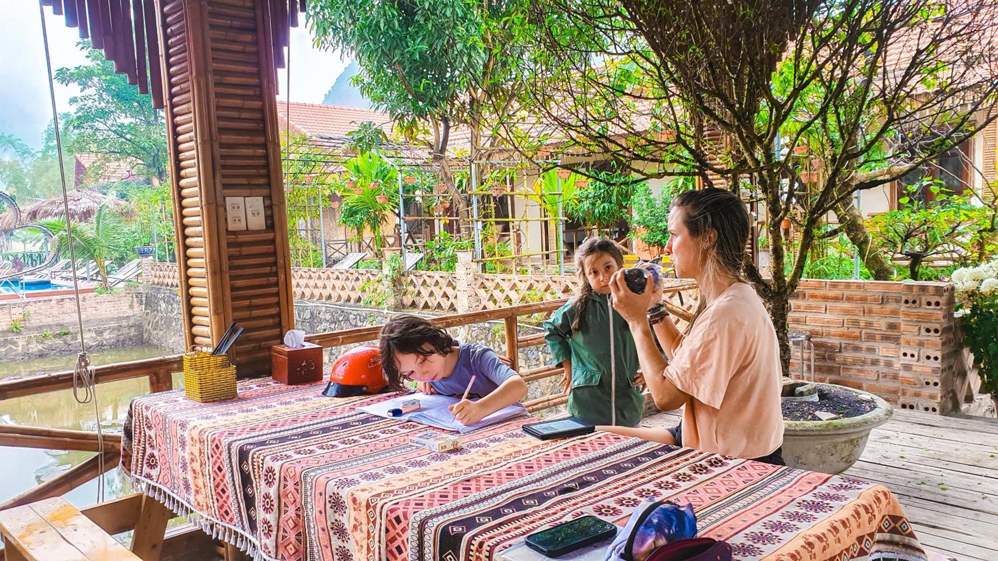 Trang An Quynh Trang Happy Homestay & Garden Ninh Bình Exteriör bild